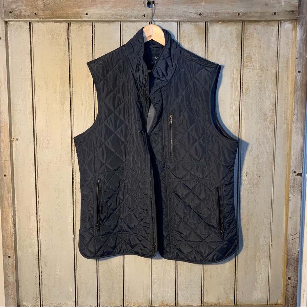 Men’s Tailorbyrd quilted vest- size XL